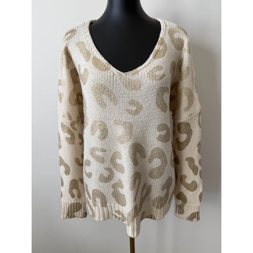 Amoli Women's M/L Oversized Cream Gold Leopard Print Sweater V-Neck